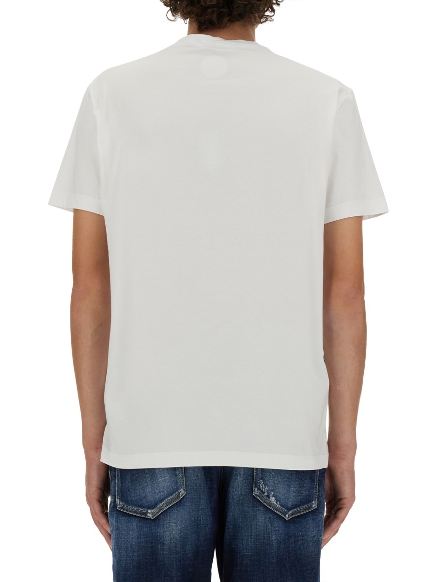 Dsquared2 White Crewneck T-shirt With Maxi Logo Print On The Front In Cotton Man In White