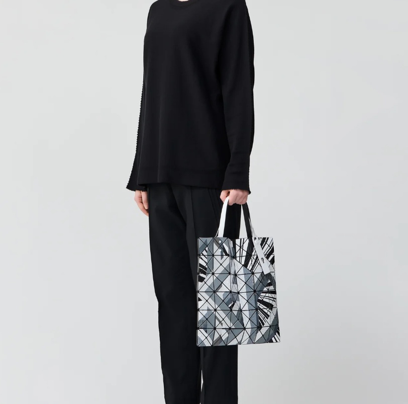 Bao Bao Issey Miyake Small Manga Tote In Black