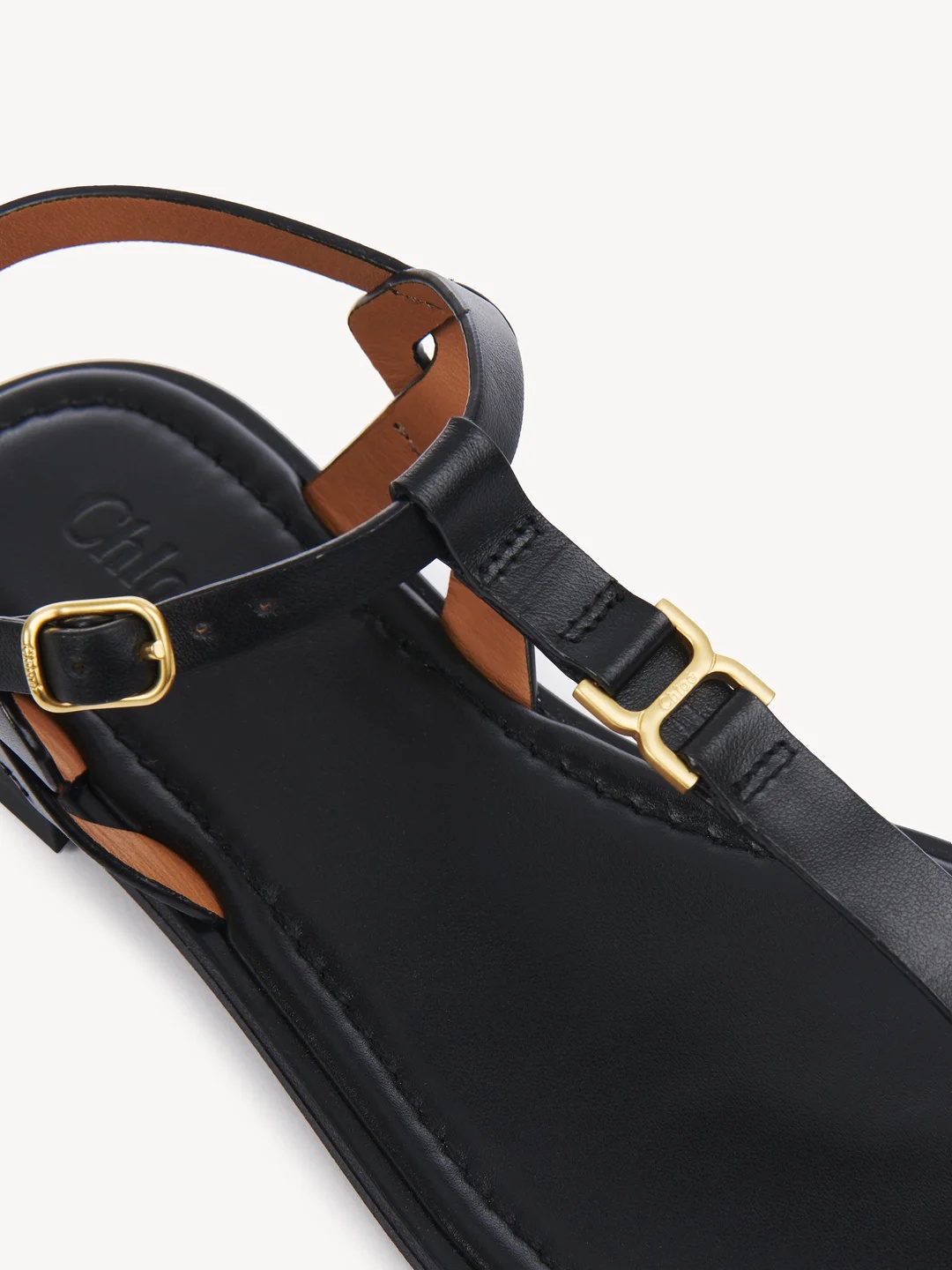 Chloé Marcie Flat Leather Sandals In Black
