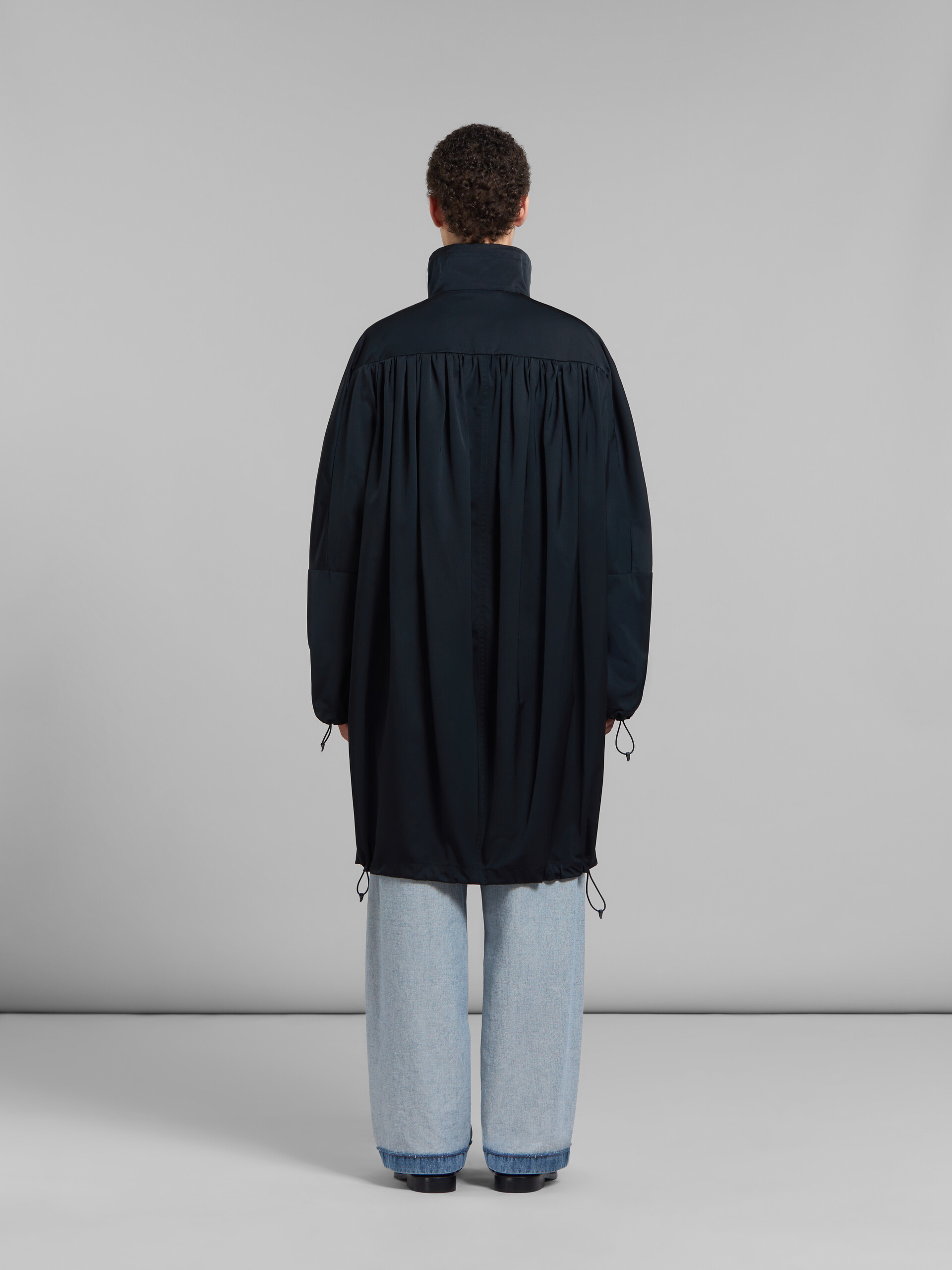 Marni Raglan-sleeve Zip-up Jacket In Black