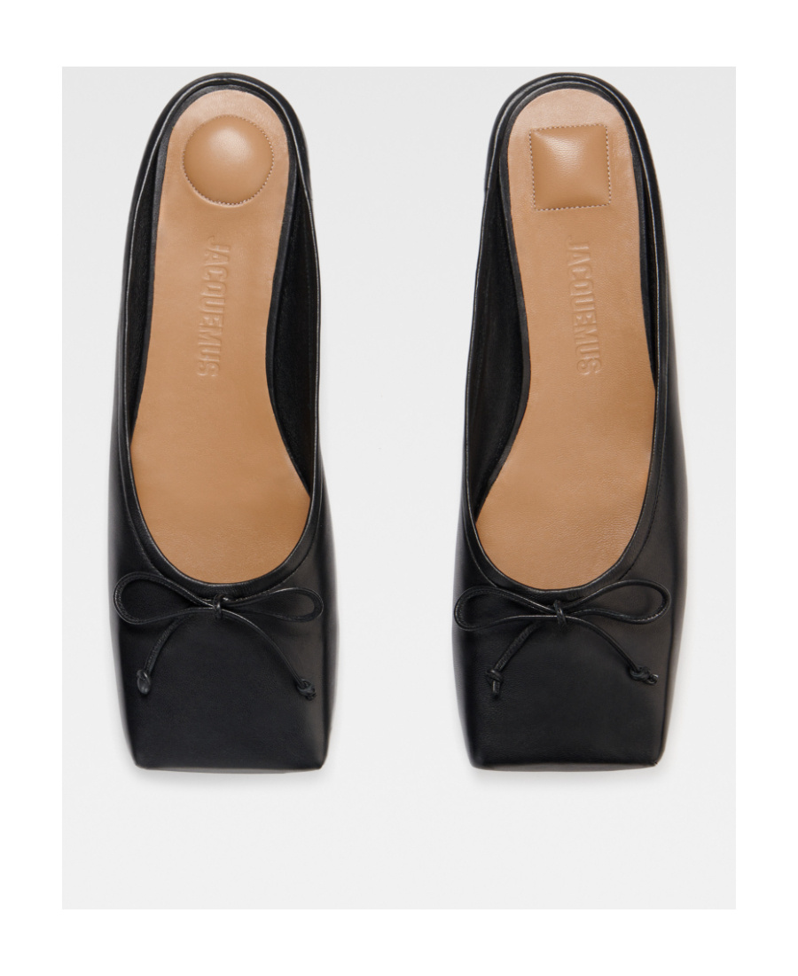 Jacquemus Les Mules Plates Leather Ballet Flat In Black