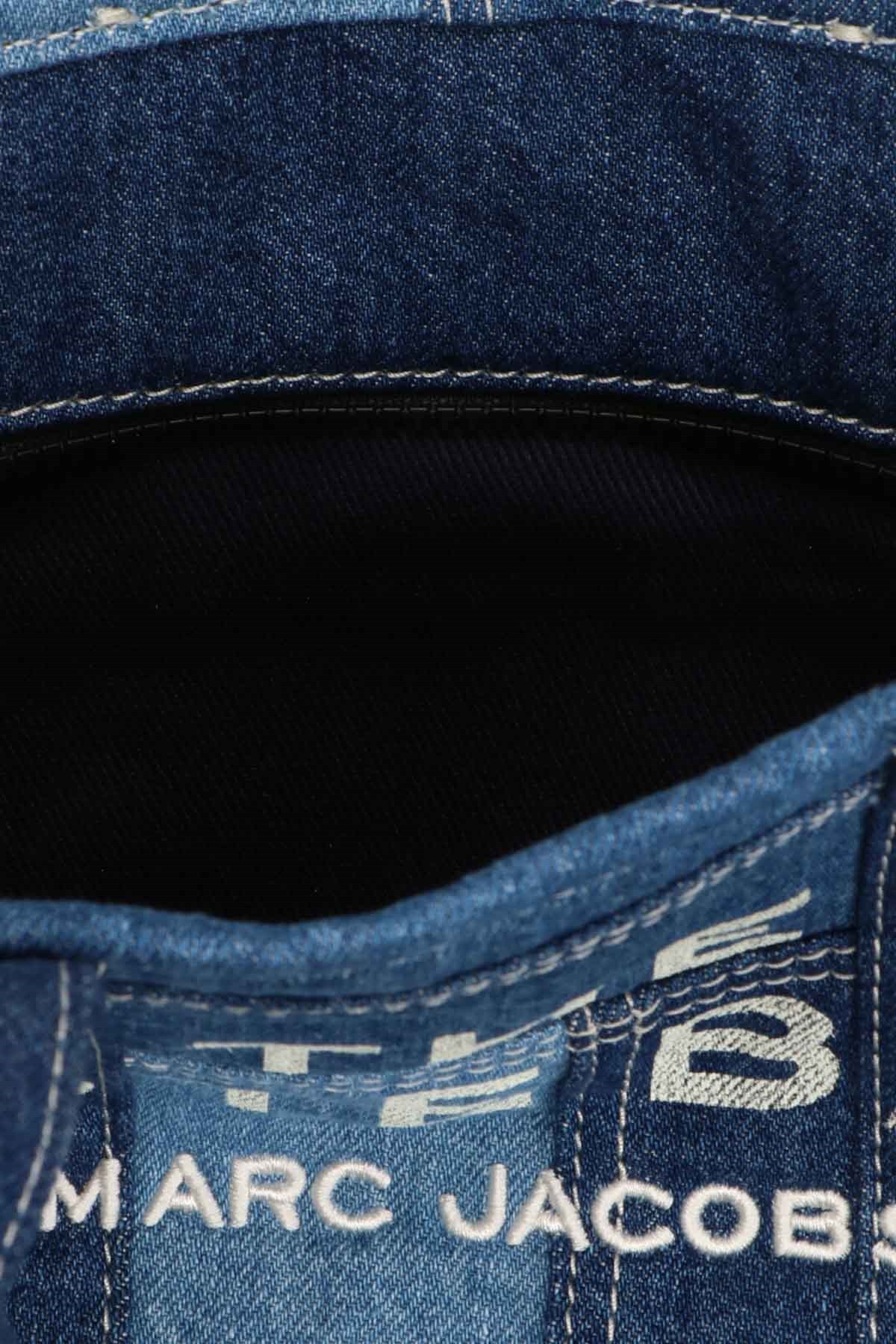 Marc Jacobs Tote With Contrast Stitching And Text Print In Blue