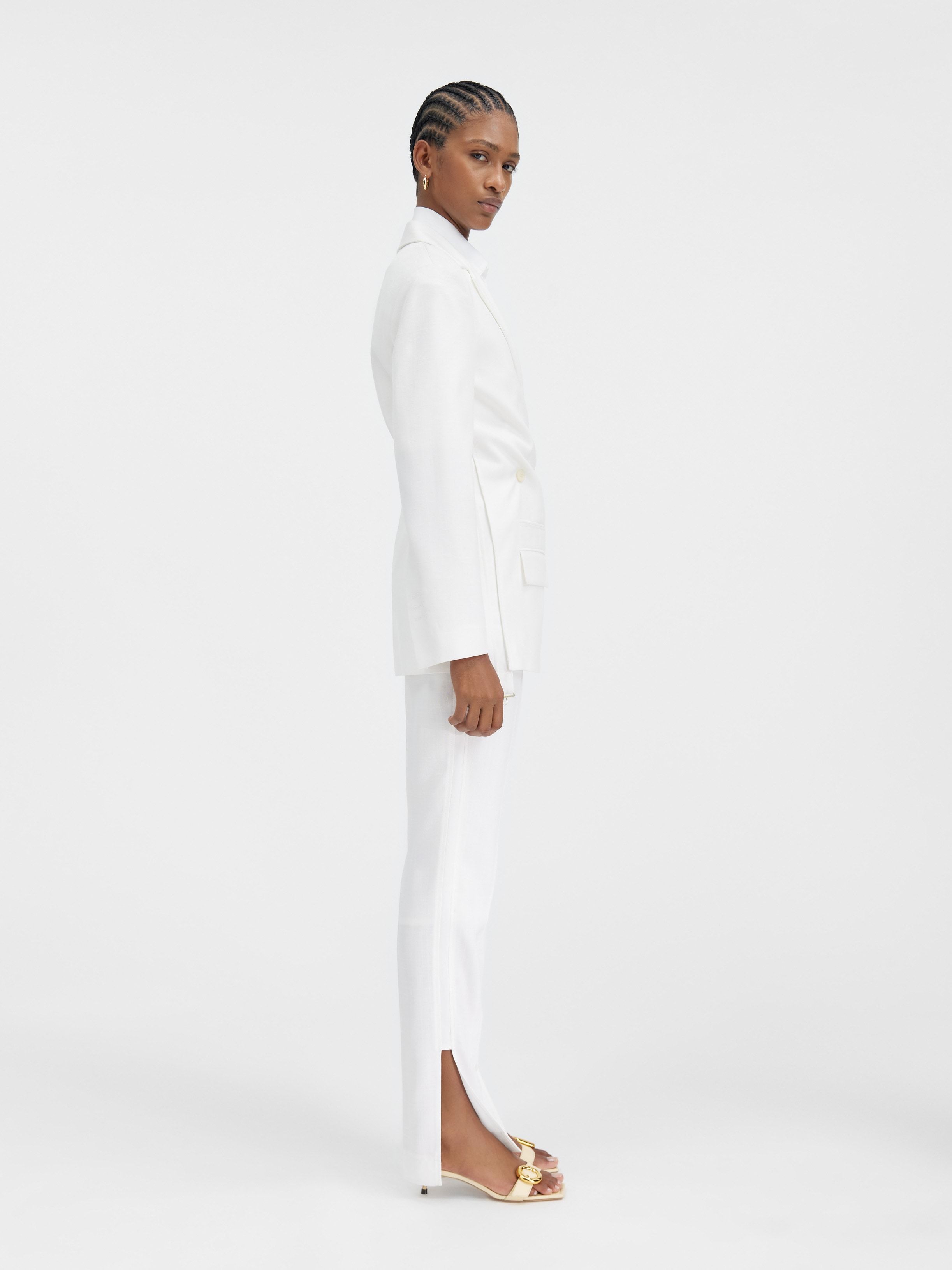 Jacquemus Crossover Double-breasted Blazer In White