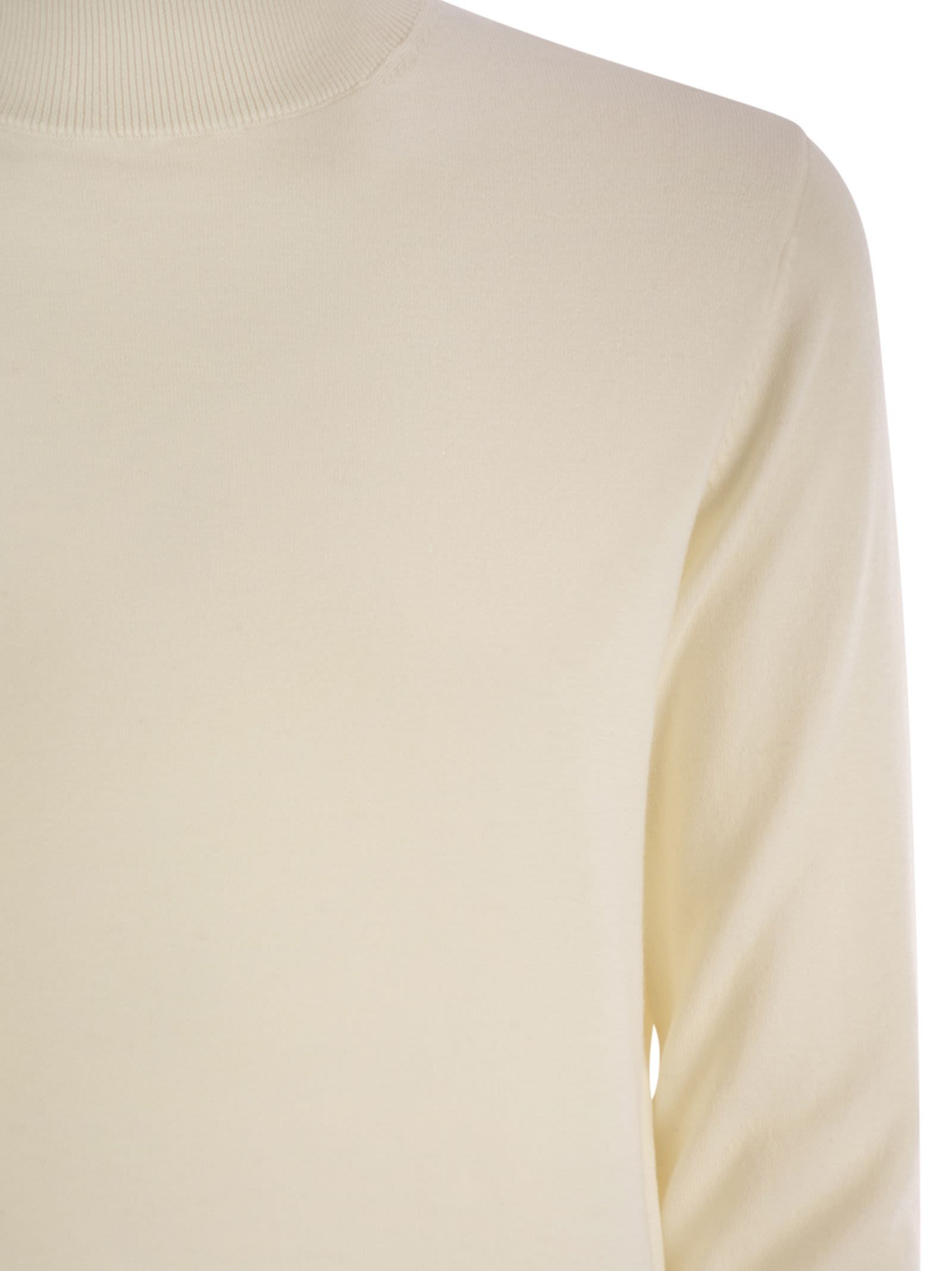 Weekend Max Mara Kiku Turtleneck In Silk And Wool Yarn In Neutral