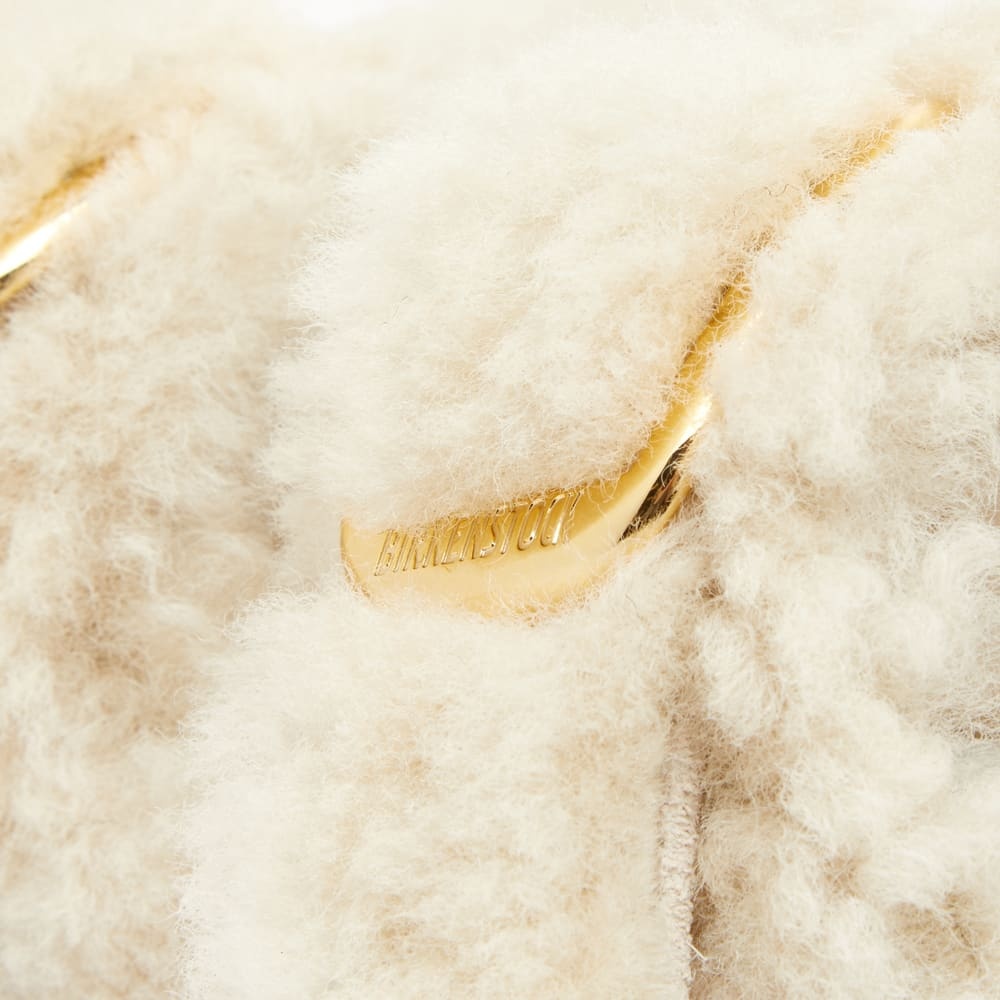 Shop Birkenstock Buckle-fastening Shearling Slides In Nude