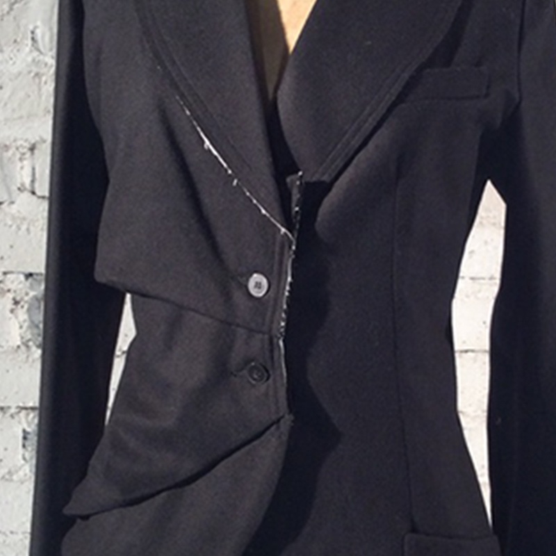 MARC LE BIHAN LONG SLEEVED SUIT JACKET 