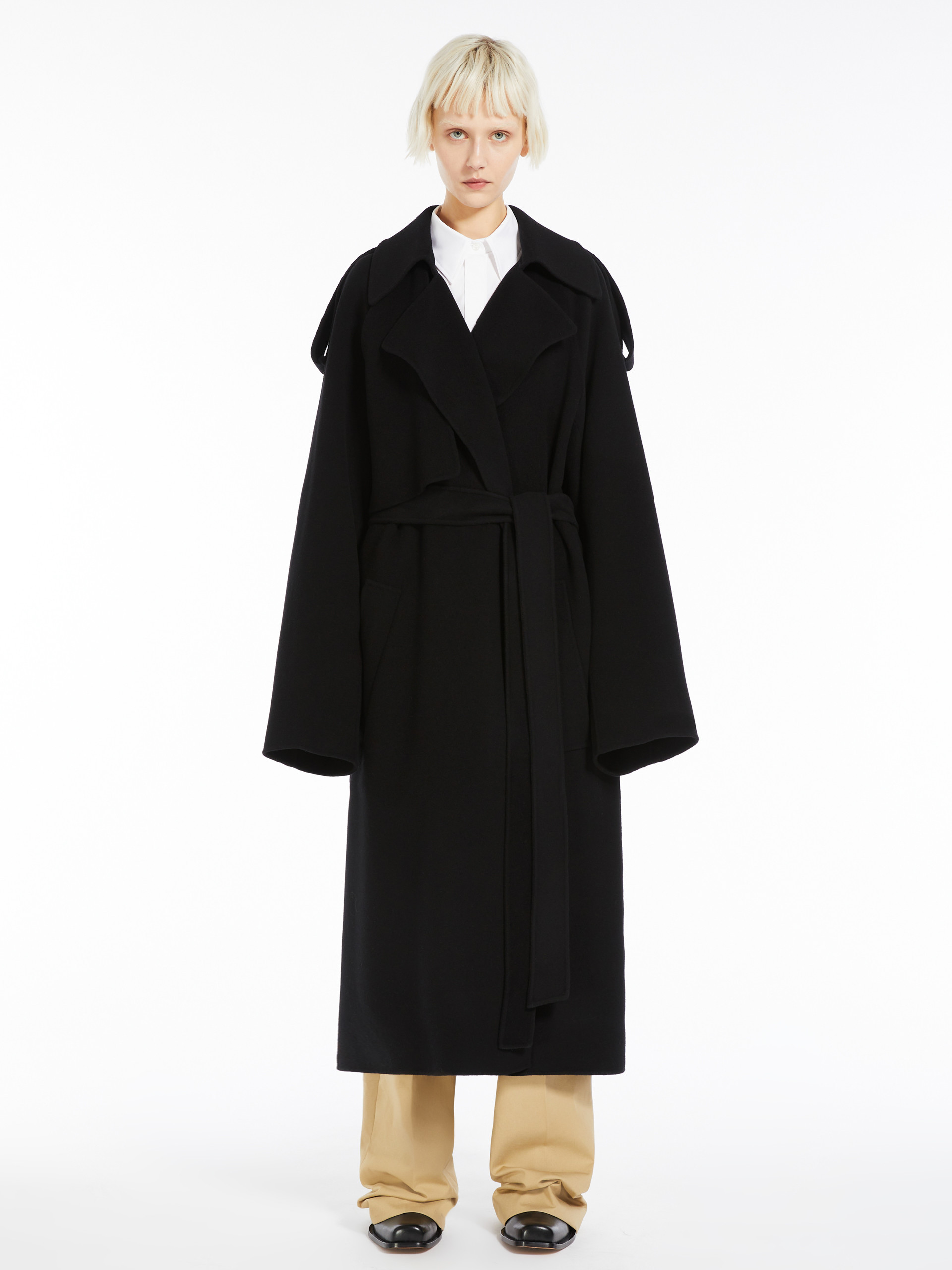 Sportmax Woolen Overcoat With Belt In Black