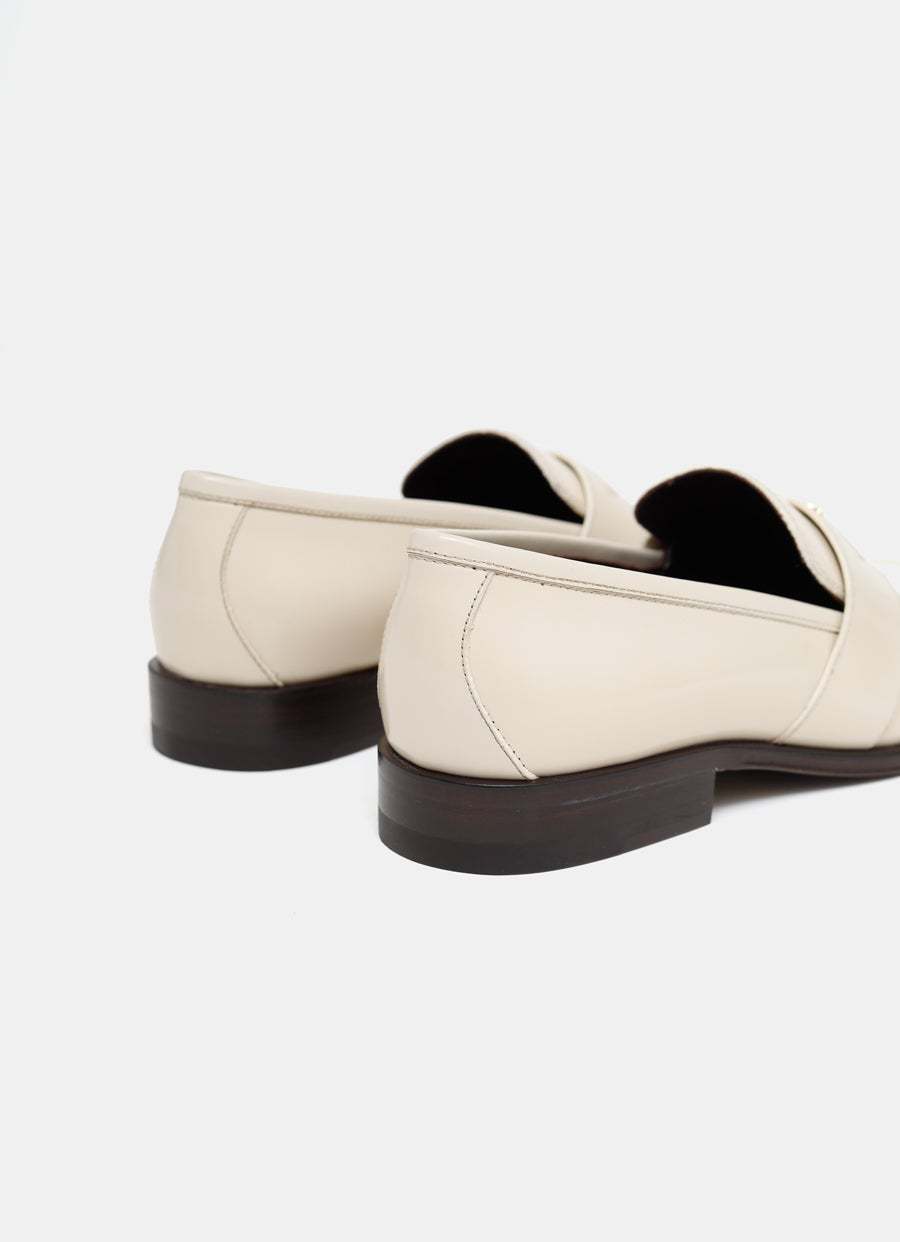 Celine Round Head Loafer Shoes In White