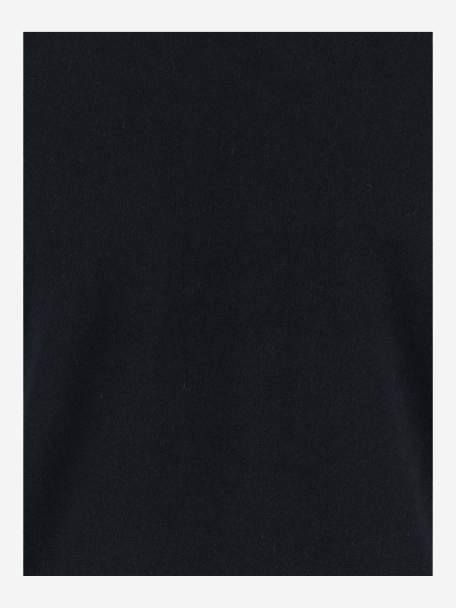 Malo Fine-knit Cashmere Jumper In Black