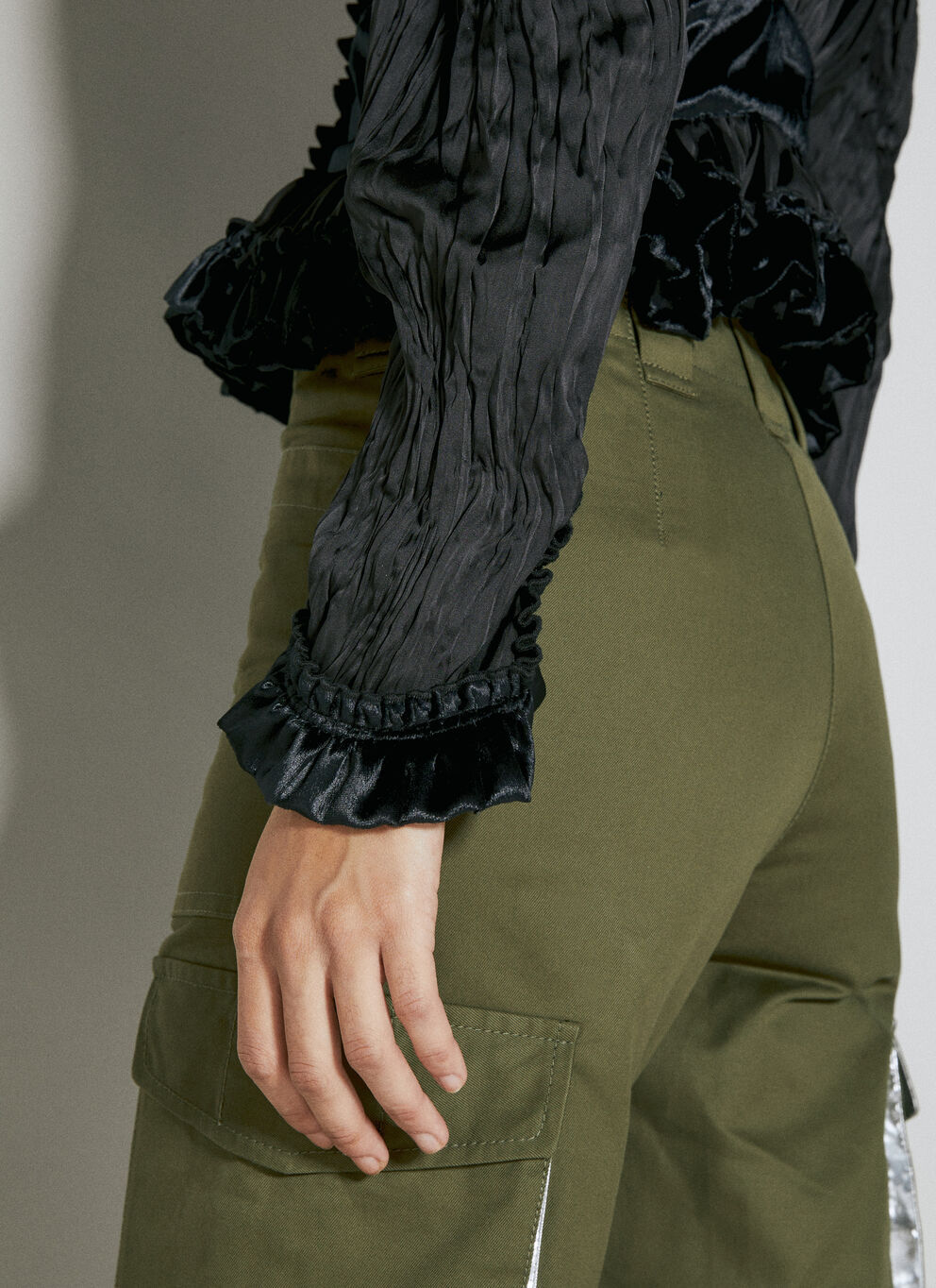 Rabanne Ruffle Panel Construction Top In Black