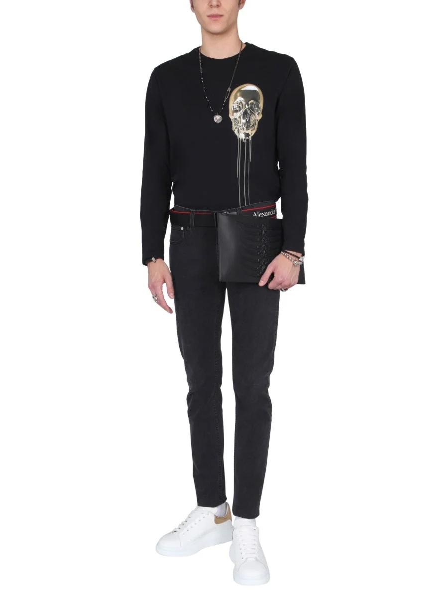 Alexander Mcqueen T-shirt With Round Neck And Long Sleeves In Black