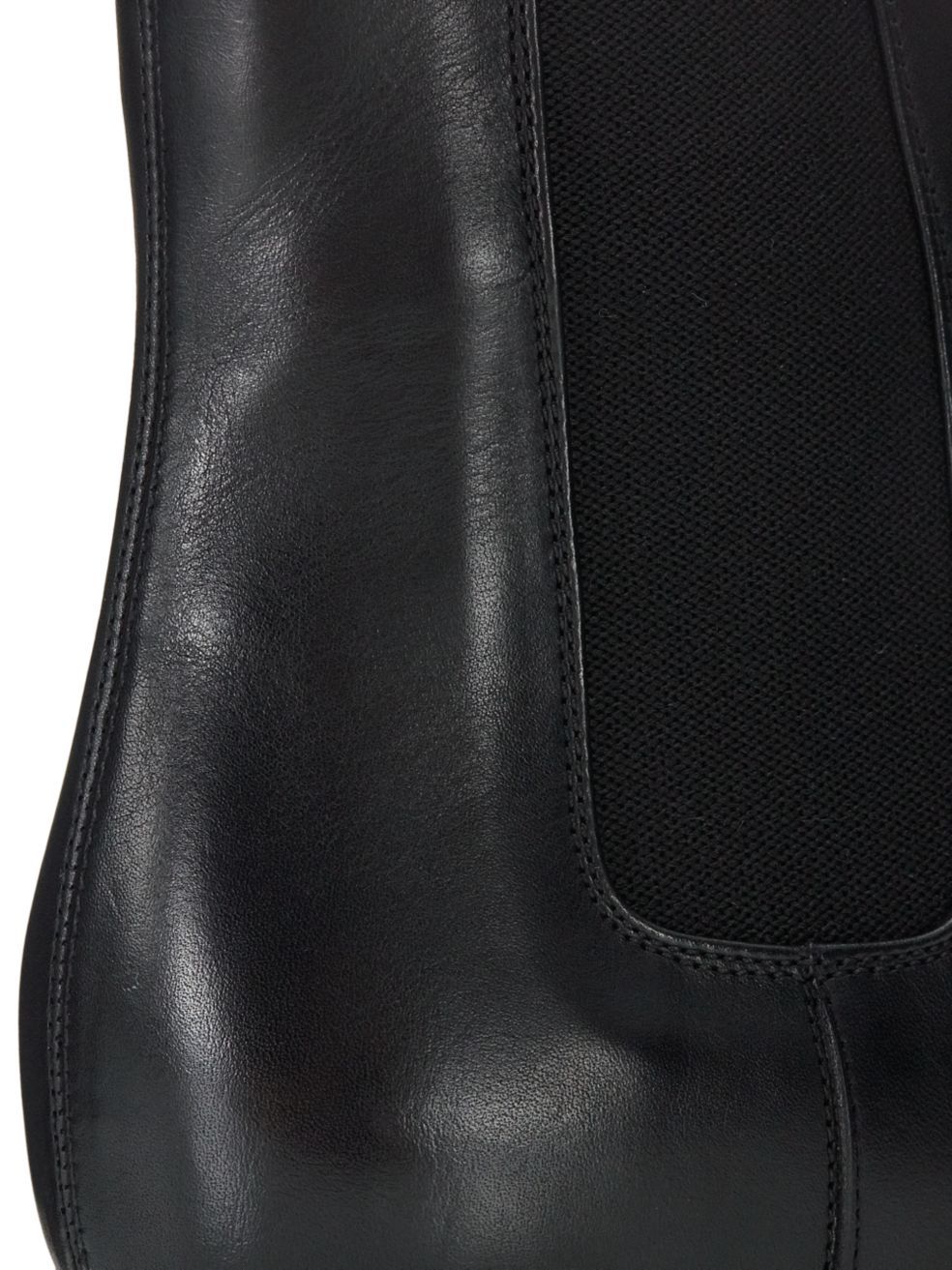 Saint Laurent Leather Wyatt Chelsea Boots In Black