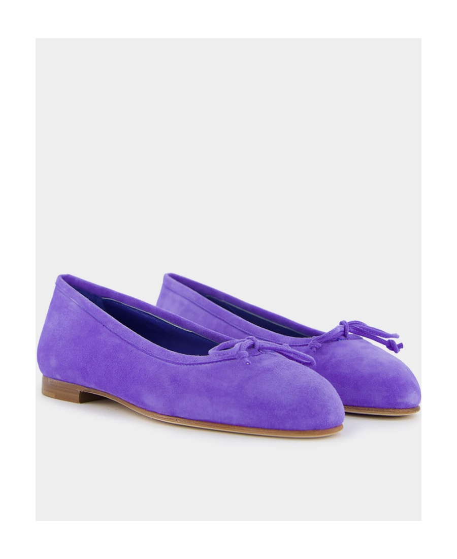 Manolo Blahnik Round-head Flat Shoes In Blue