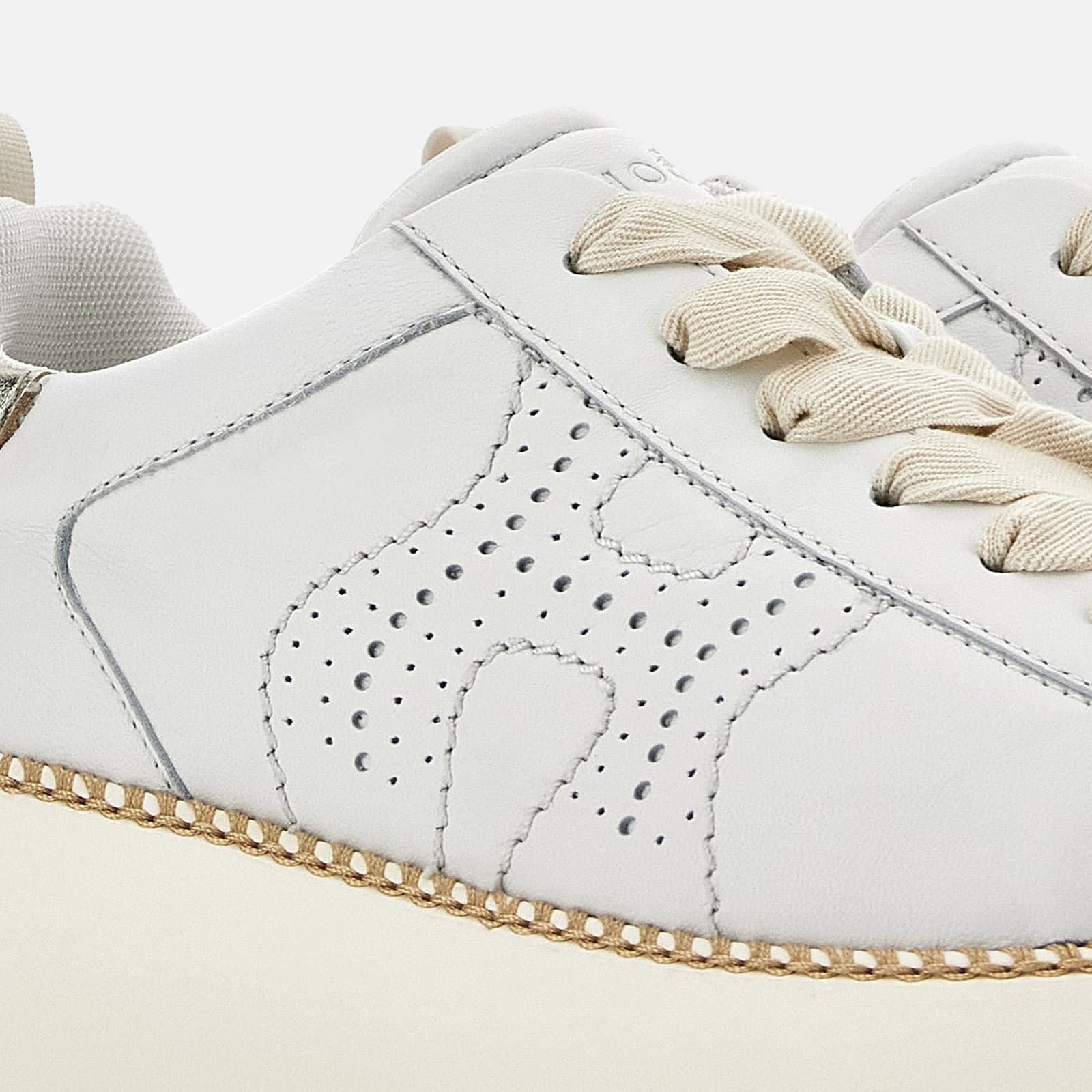 Hogan Lace-up Low-top Sneakers In White