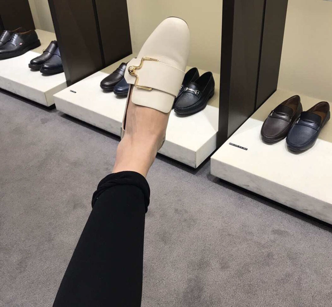 Bally Woman Loafers Ivory Size 8.5 Calfskin In White