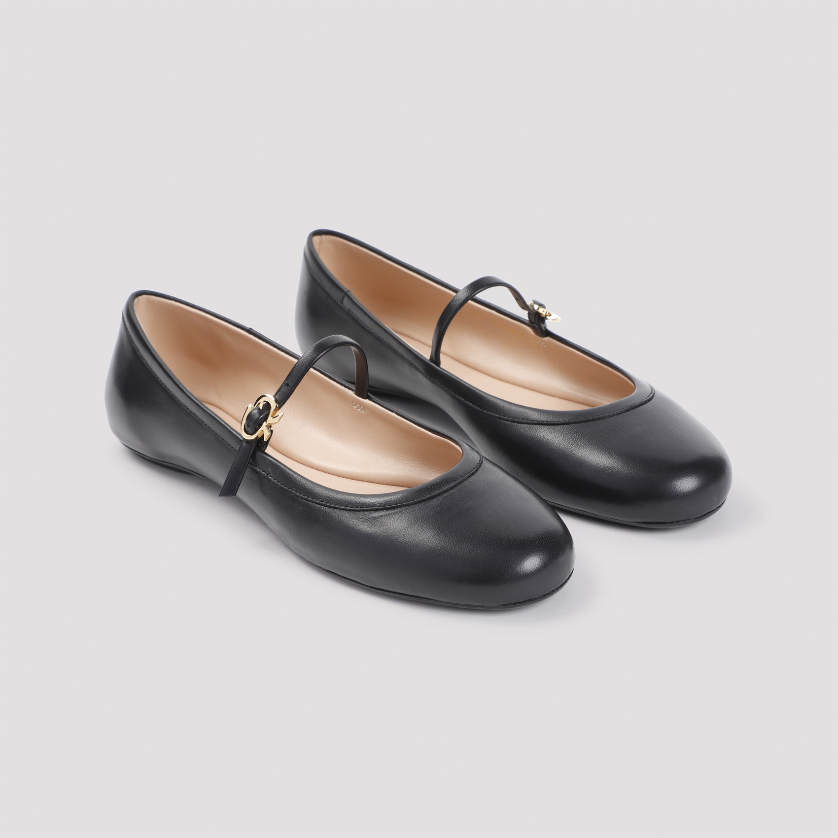 Gianvito Rossi Carla Leather Ballet Flats In Black