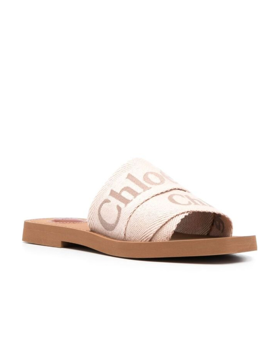 Chloé Women Woody Slides In Neutral