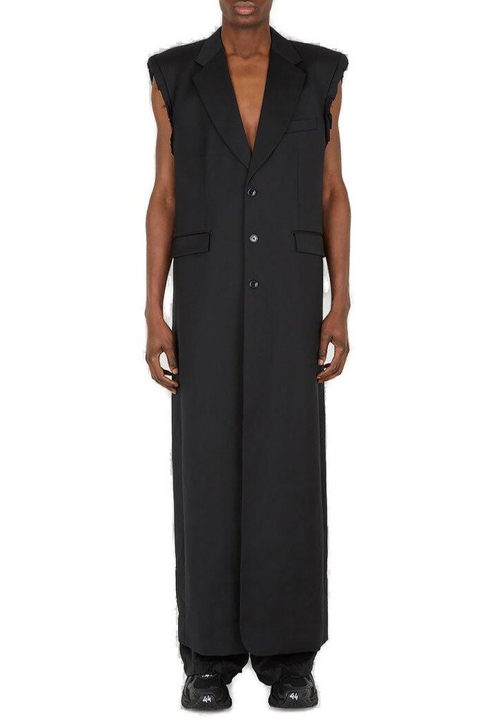 Vetements Back Slit Tailored Wool Coat In Black
