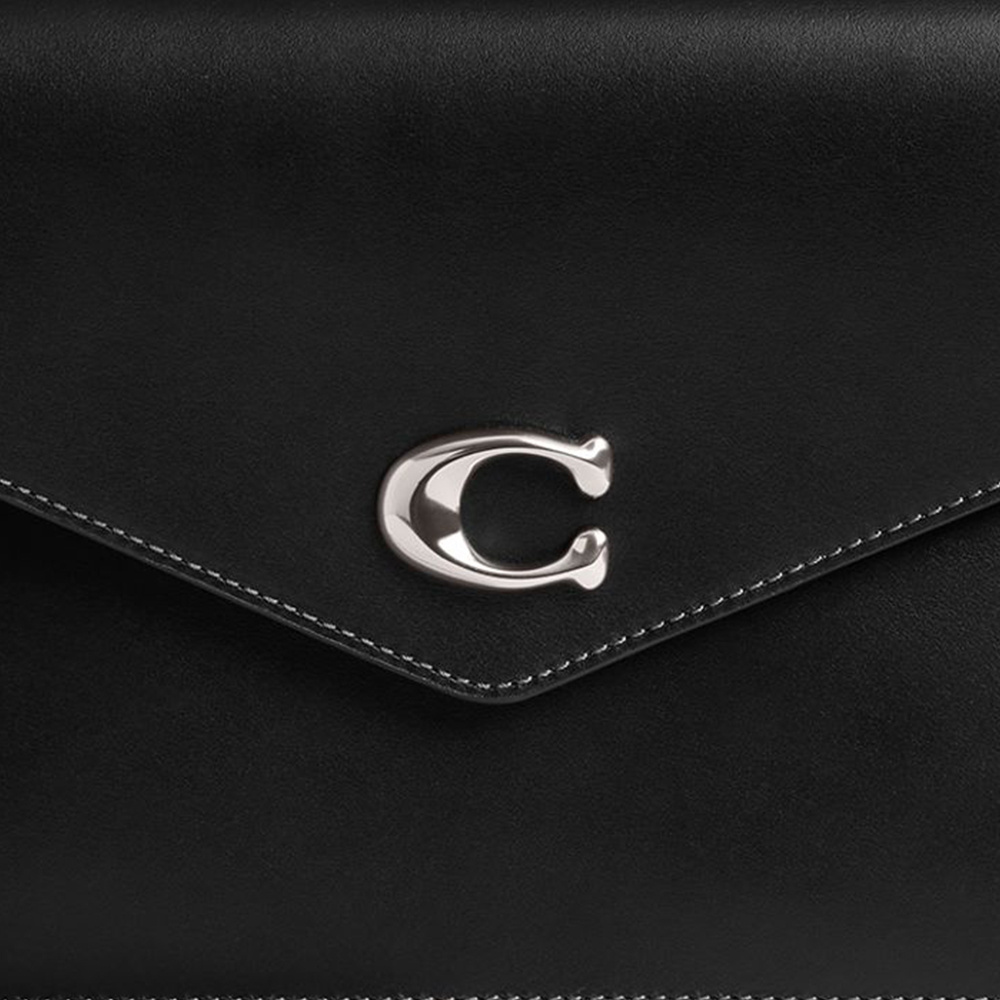 Coach Essential Chain Shoulder Strap Clutch In Black