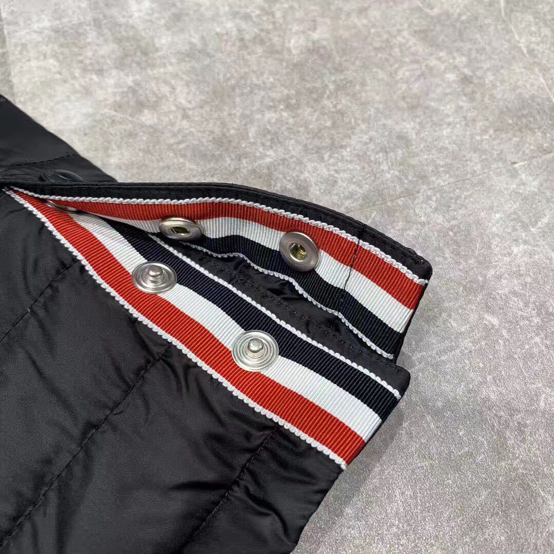THOM BROWNE THOM BROWNE PADDED ZIPPED JACKET