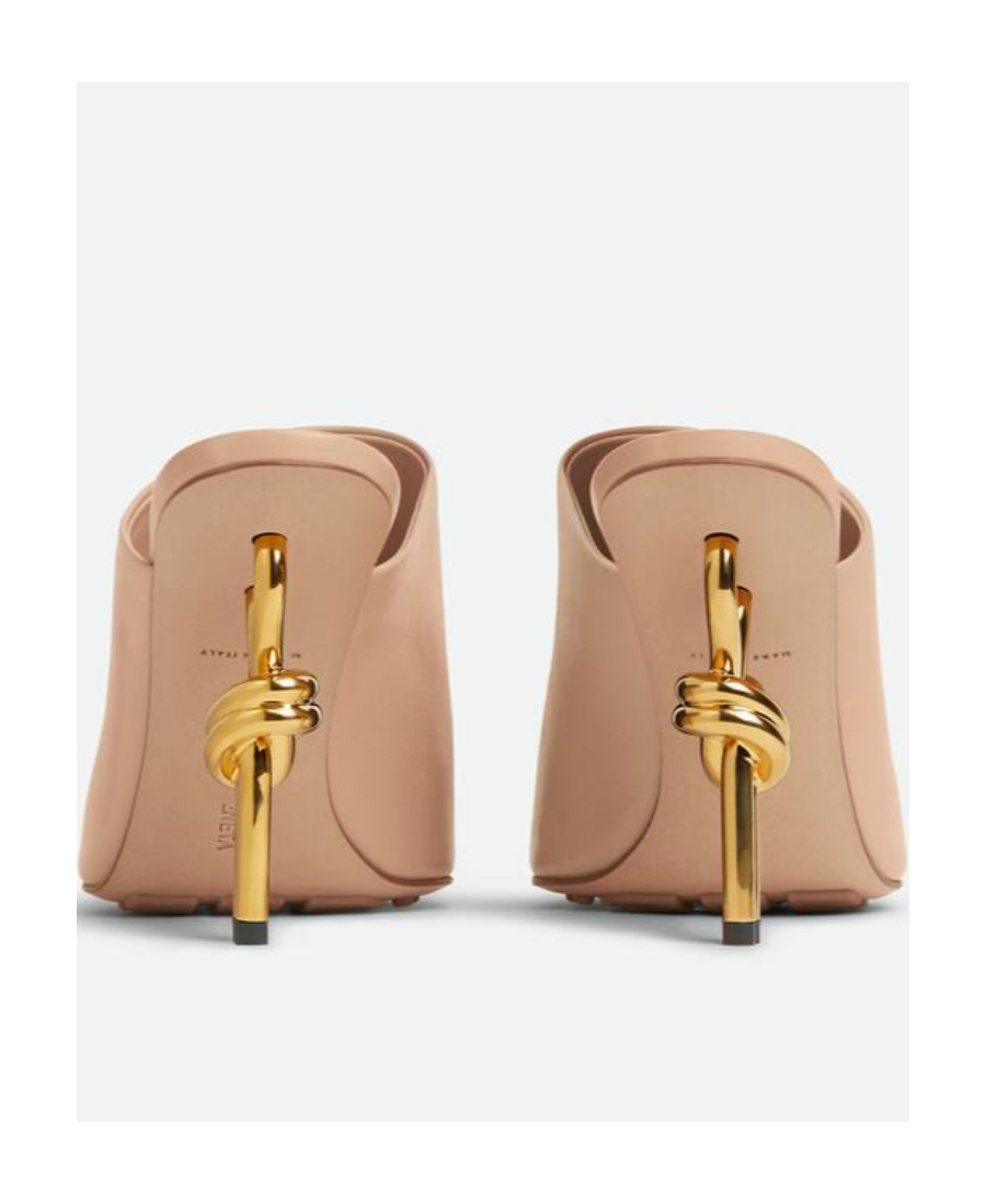 Bottega Veneta Knot Mules In Nude