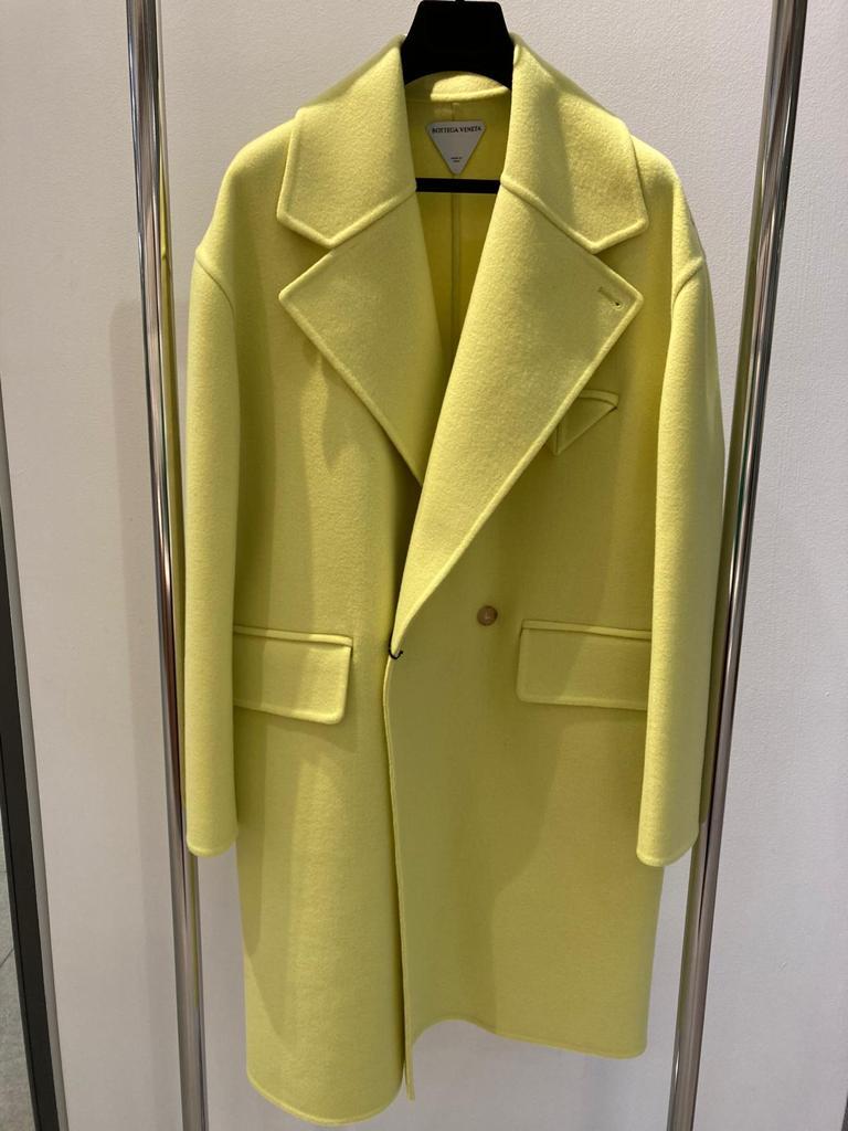 Bottega Veneta Double-breasted Cashmere Coat In Nude