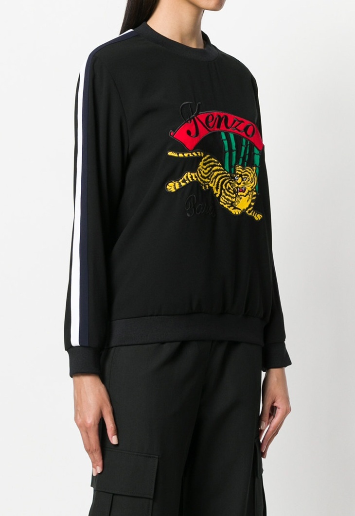 Kenzo Tiger Embroidered Pullover In Black