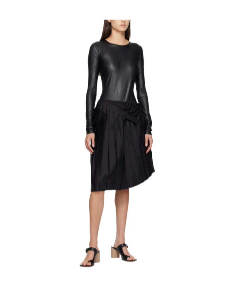 Mm6 Maison Margiela Black Pleated Midi Skirt In Black