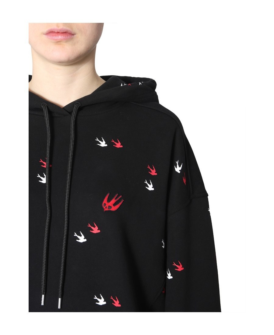 Mcq By Alexander Mcqueen Swallow Printed Sweater In Black