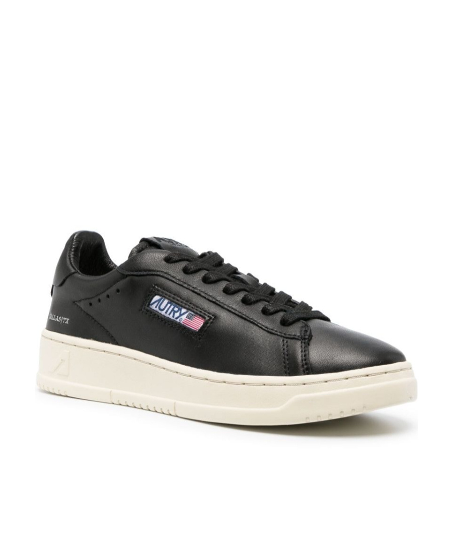 Autry Black Leather Medalist Sneakers In Black