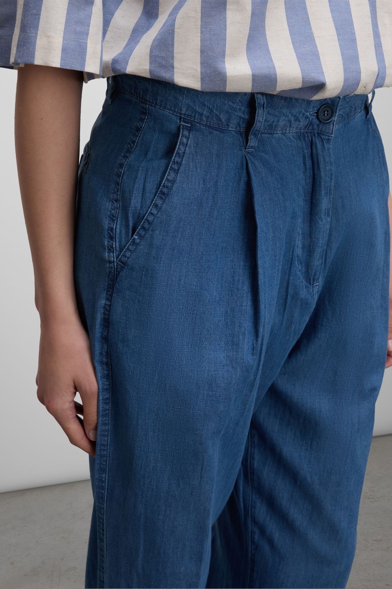 Aspesi Chambray Tapered Trousers