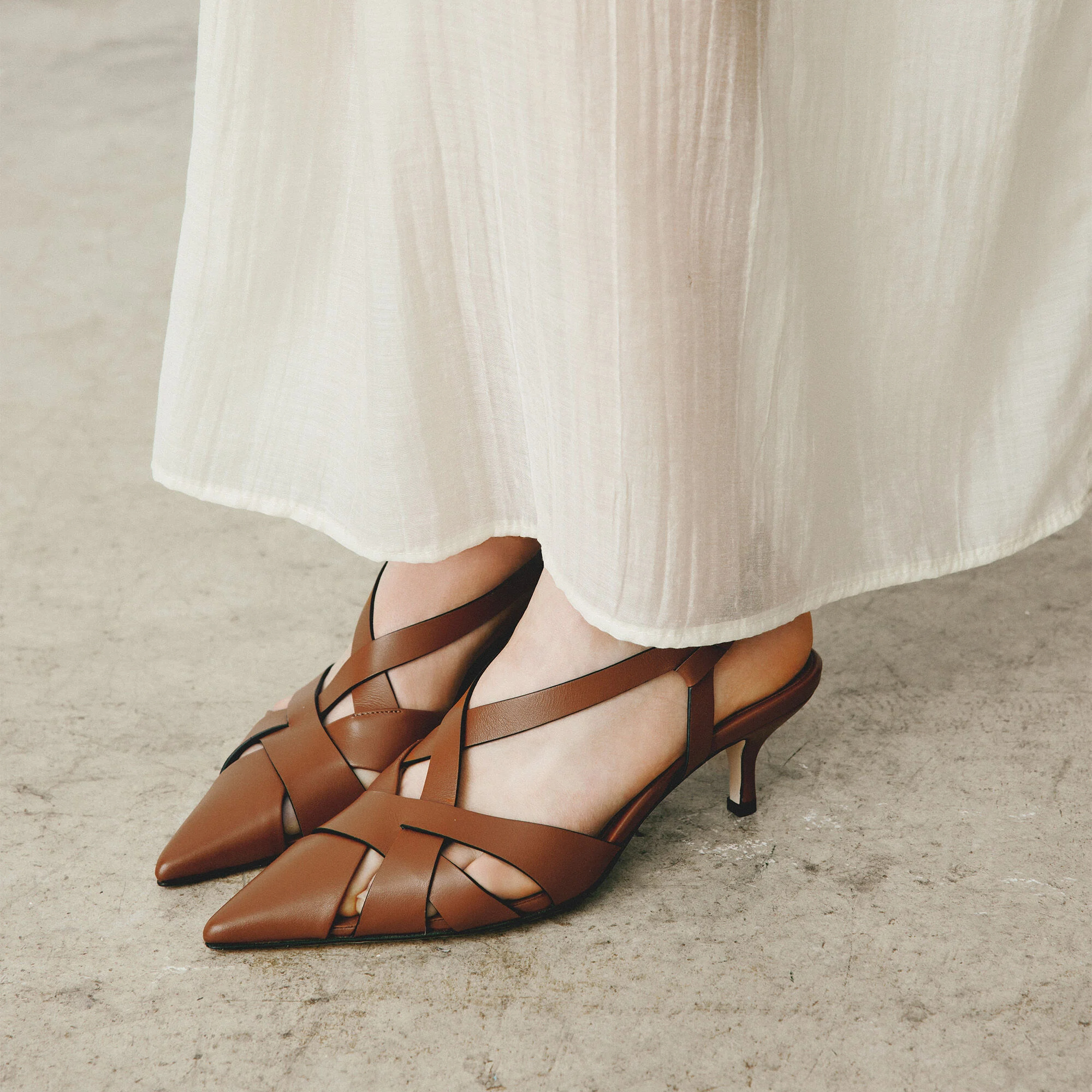 Scarosso Clio Slingback Pumps In Brown