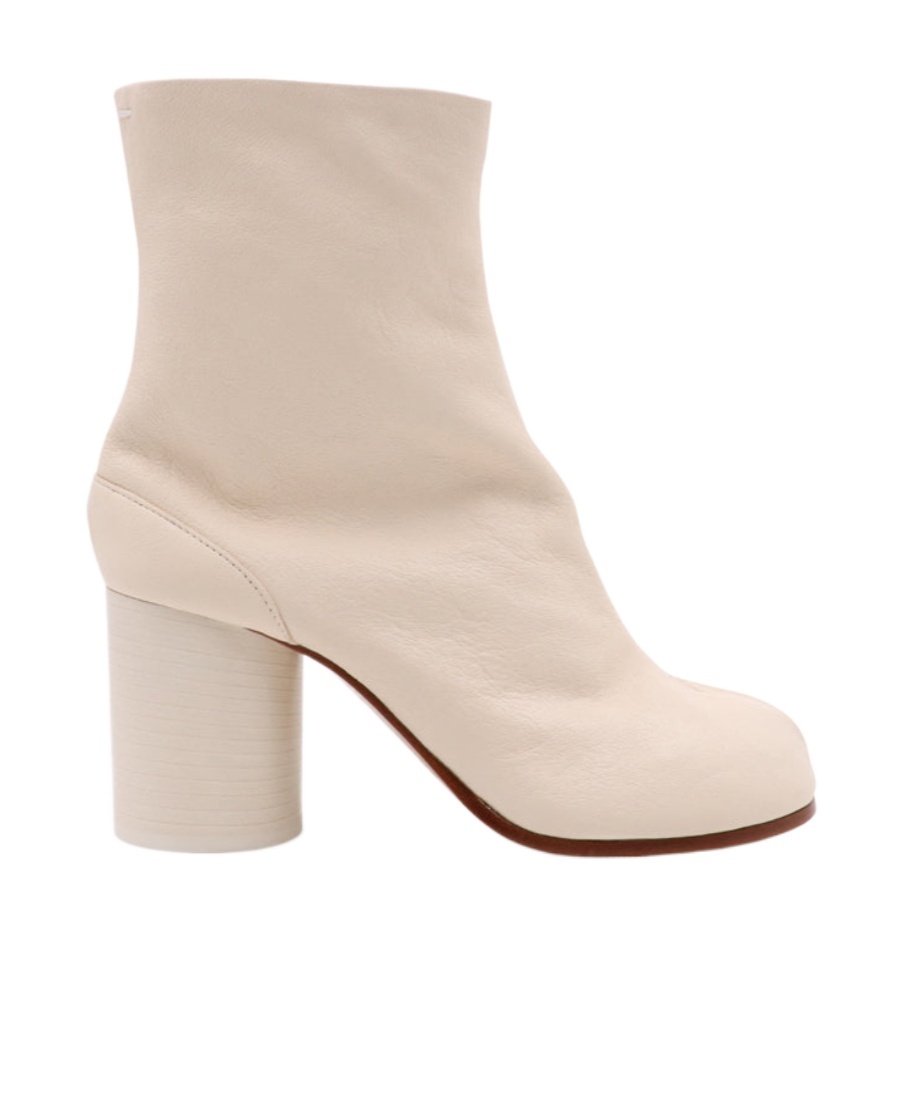 Maison Margiela Split-toed Short Boots In Neutral