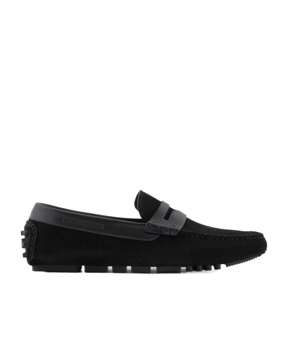 Emporio Armani Official Store Driver-mokassins Aus Mikroperforiertem Veloursleder In Black