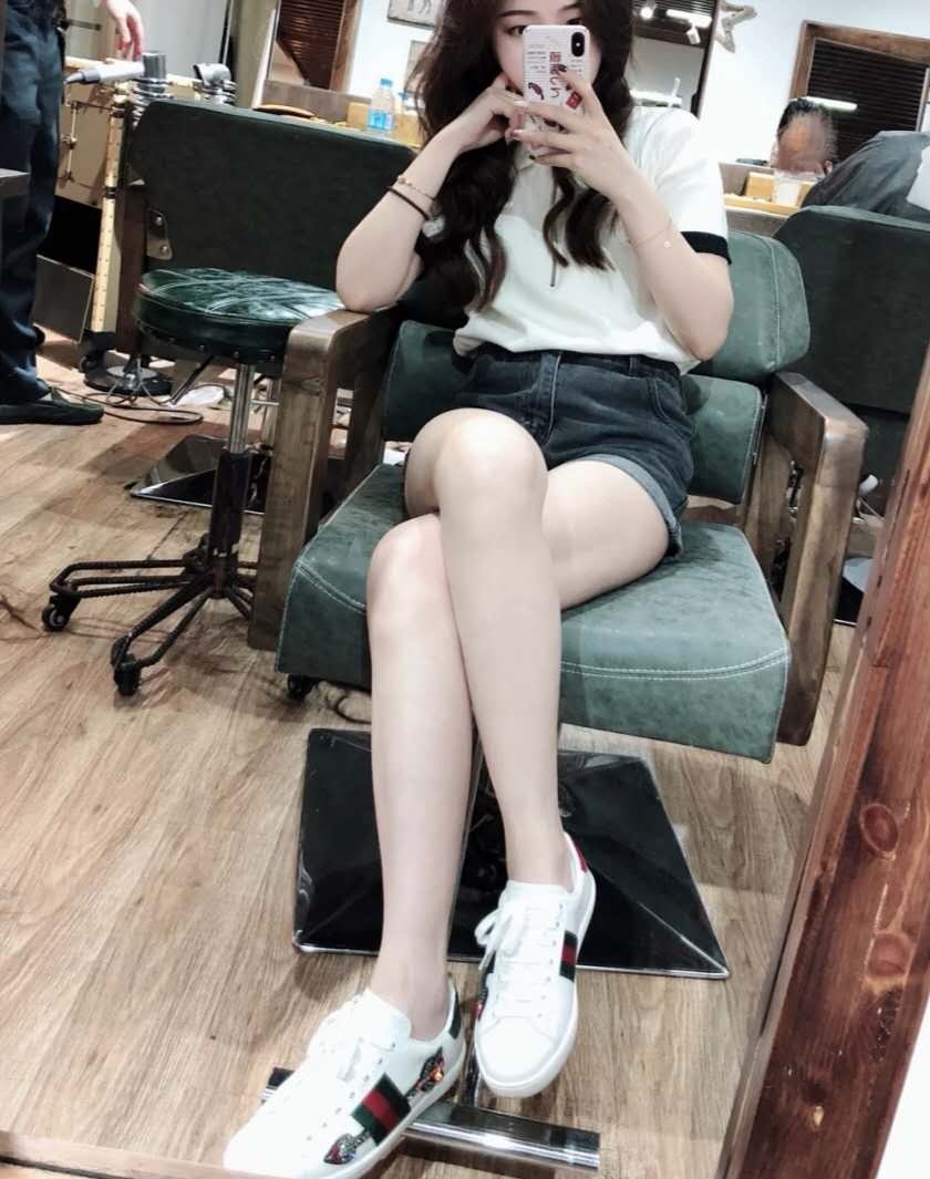 Gucci Ace Diamond-encrusted Leisure Sports Shoes In White