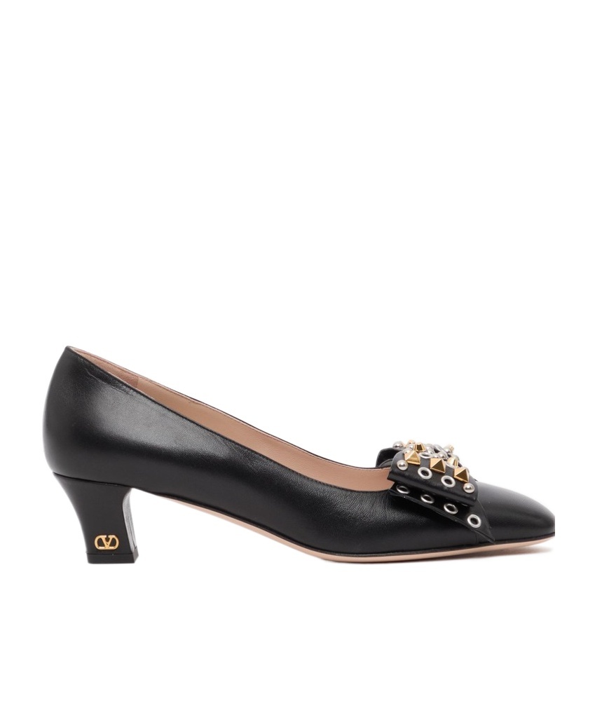 Valentino Garavani Bowow Pump In Kidskin With Studs 45mm Woman Black 40 In Black