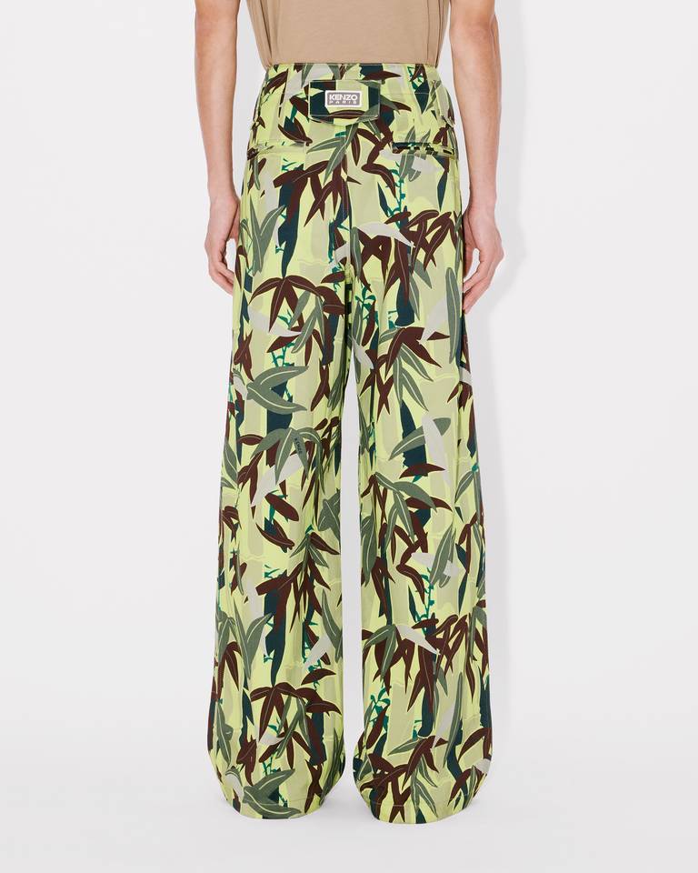 Kenzo Chiku-rin Camo-print Trousers In Vanilla