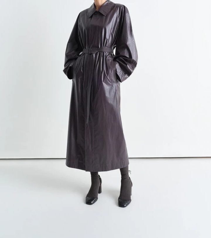 Lemaire Light Belted Coat In Gray-black
