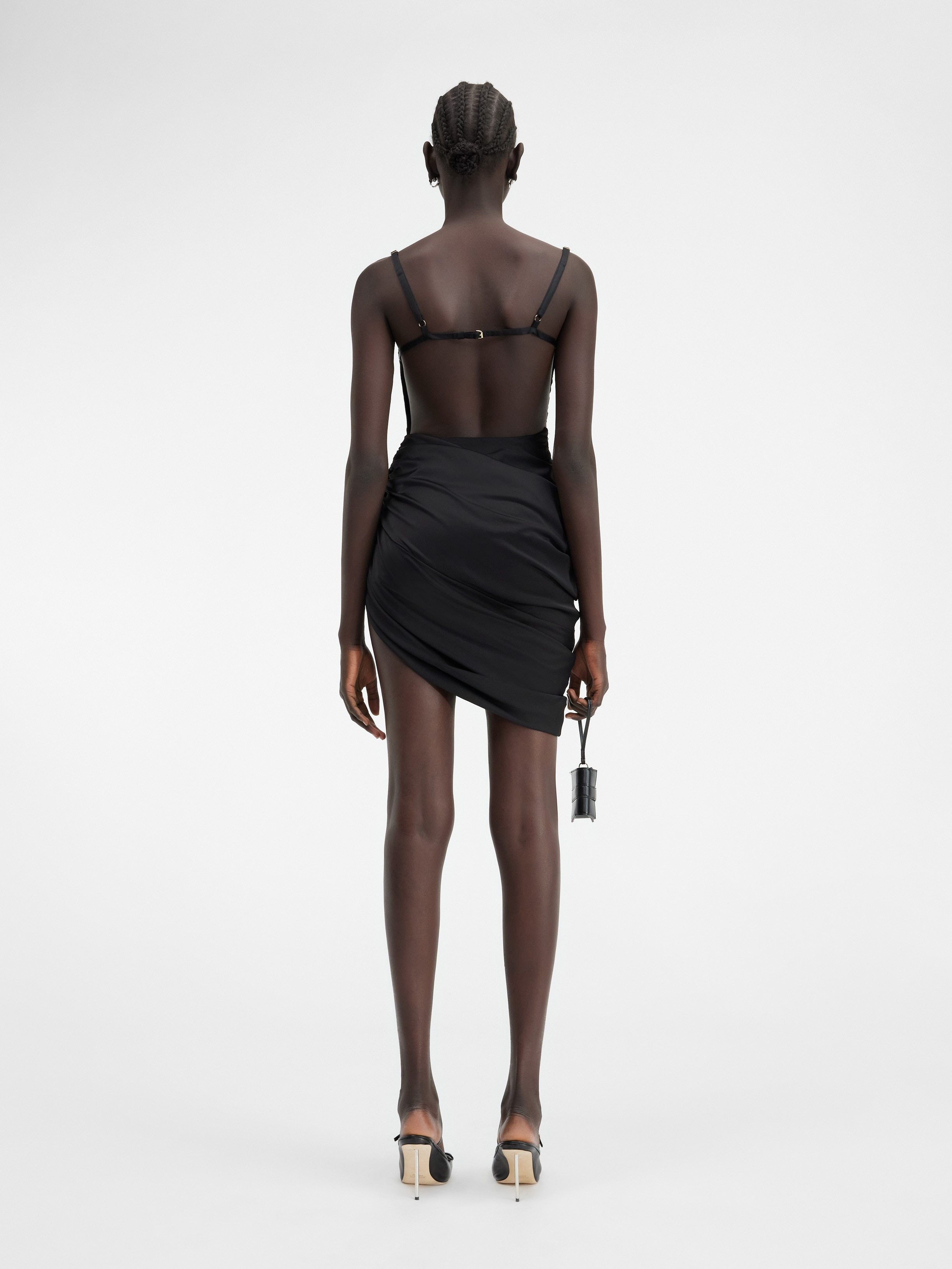 Jacquemus La Saudadã¨ Broodã©e In Black