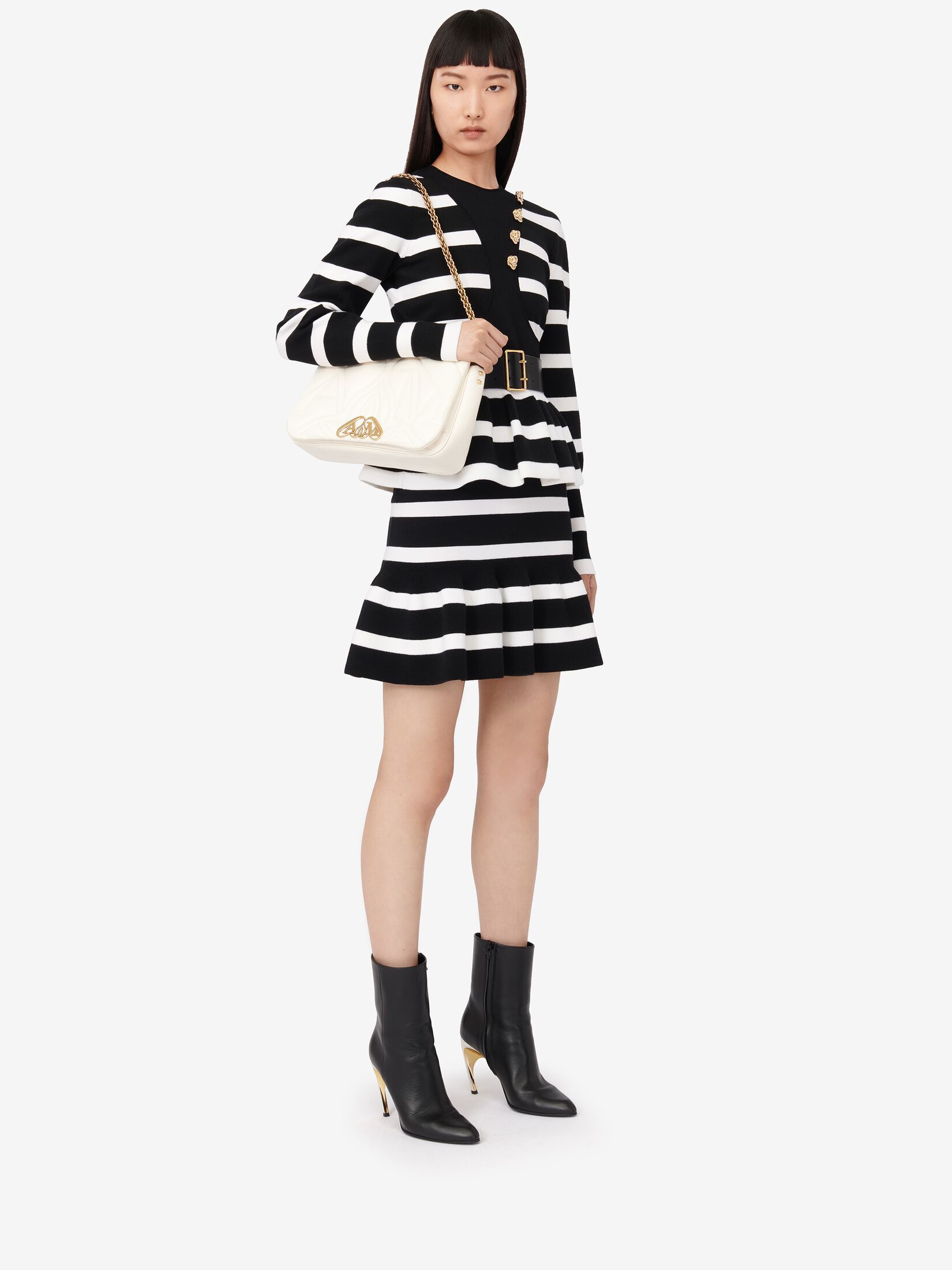 Alexander Mcqueen The Seal Crossbody Bag In White