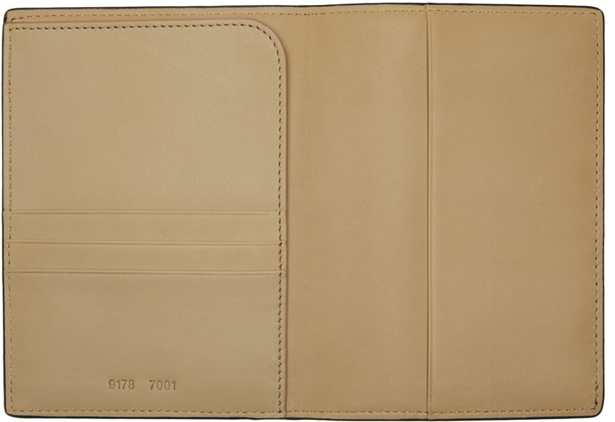 Common Projects Pebble Texture Billfold Cardholder In Black