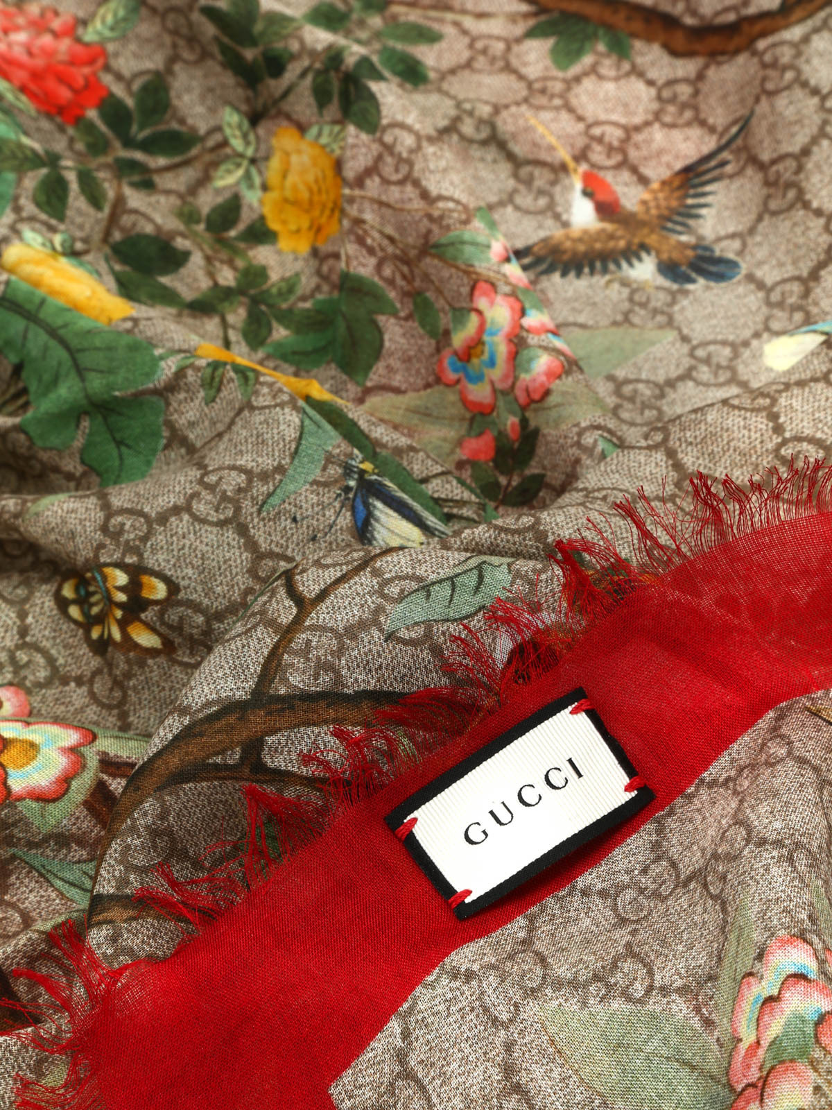 Gucci Flower Printed Scarf In Nude