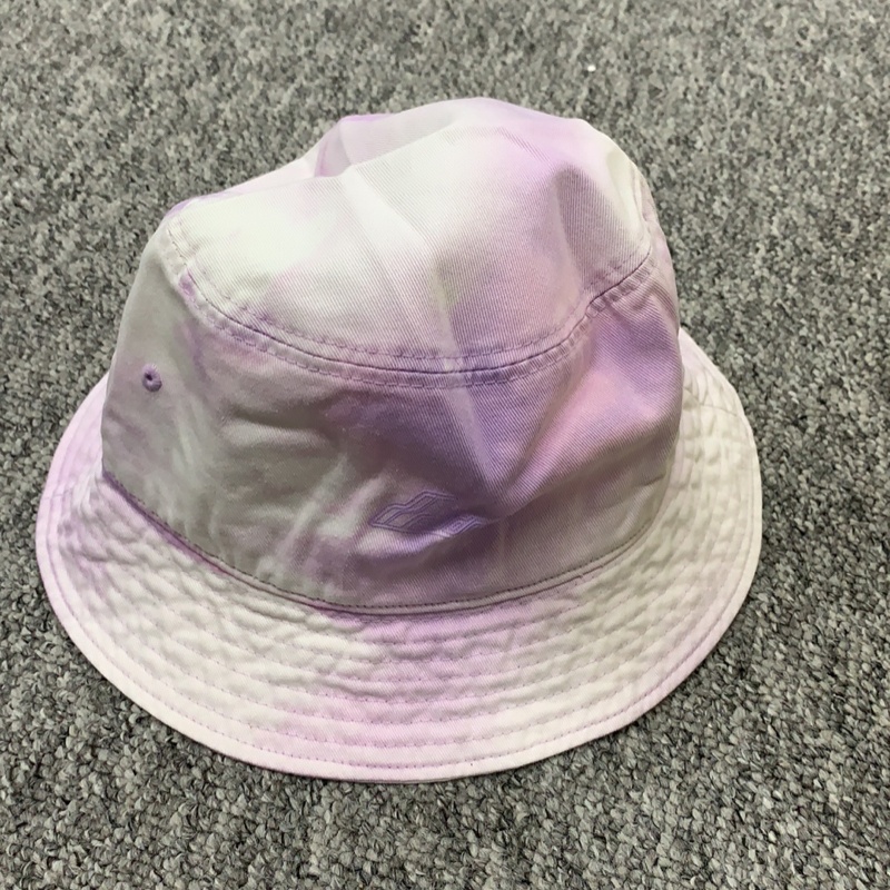 We11 Done Logo-embroidered Bucket Hat In Purple