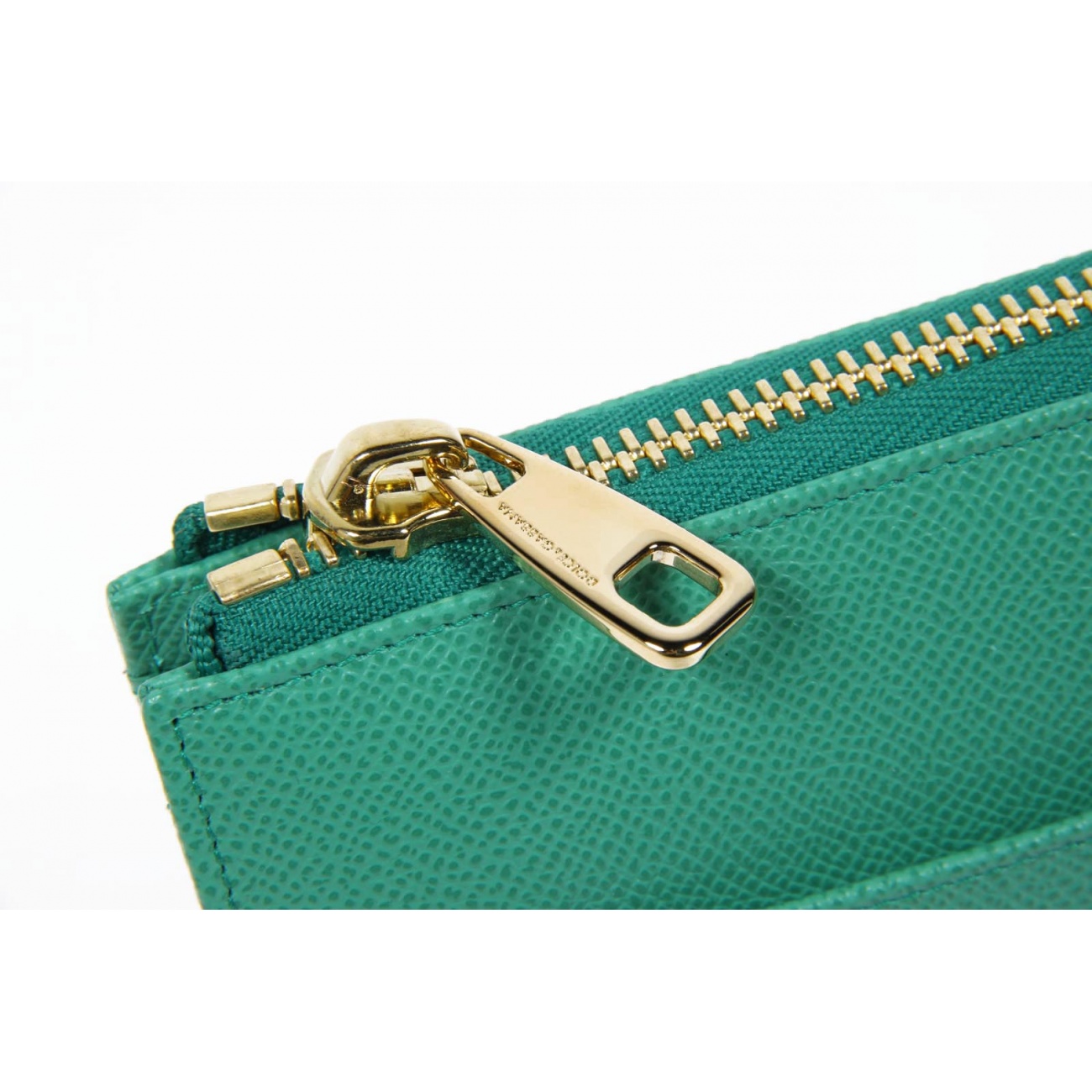 Dolce & Gabbana Logo Details Clutch In Green