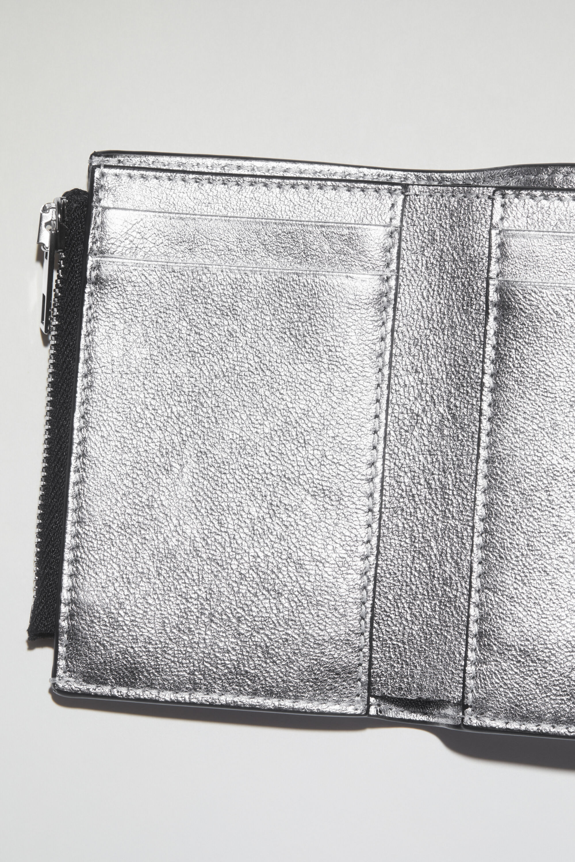 Acne Studios Musubi Folding Wallet In Gray