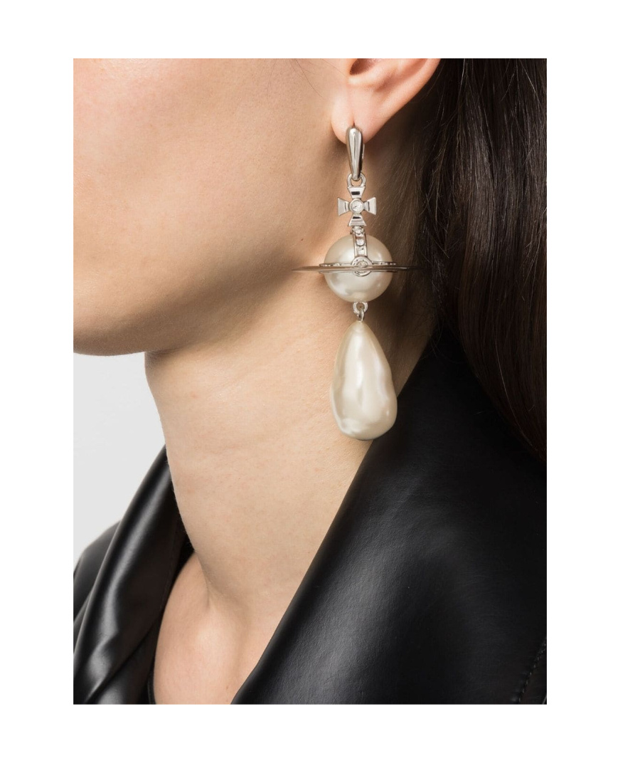 Vivienne Westwood Aleska Signature-orb Earrings In White
