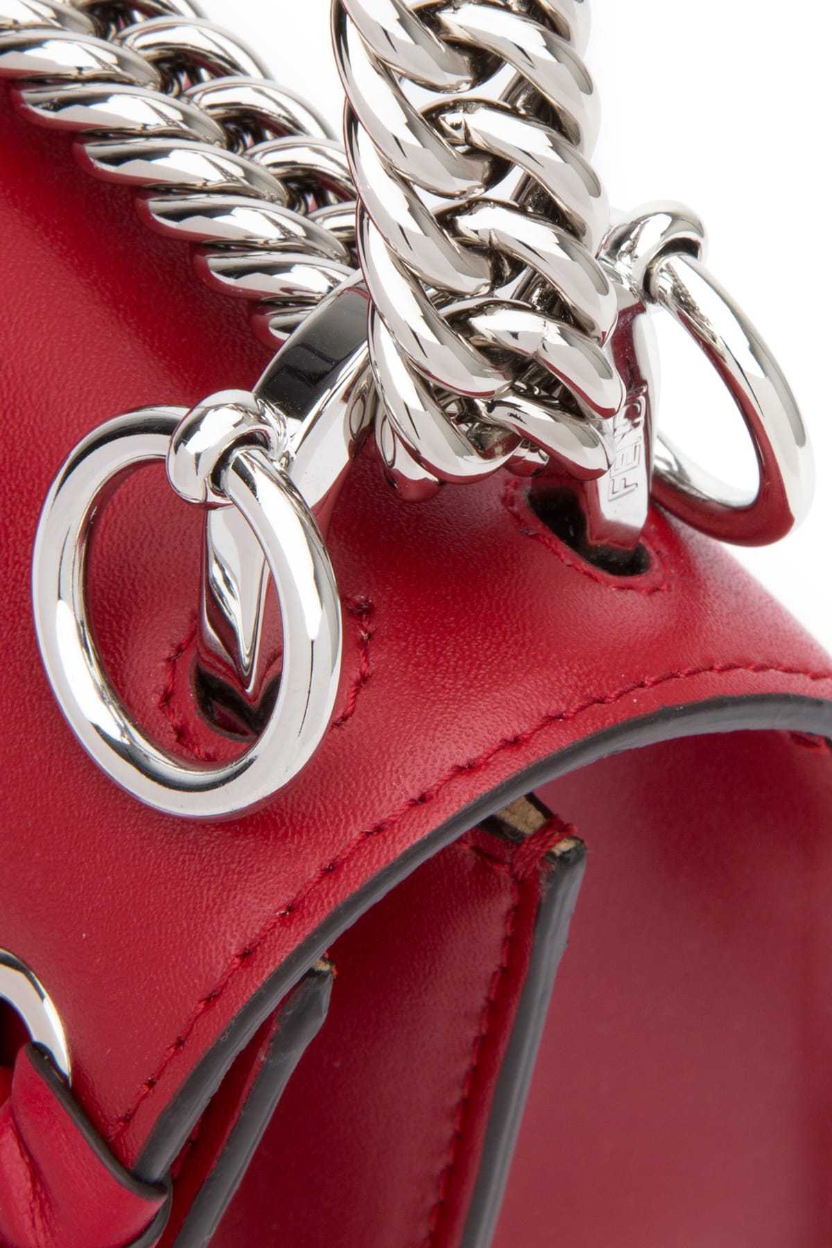 Fendi Kan I Bowknot Calfskin Shoulder Bag In Red
