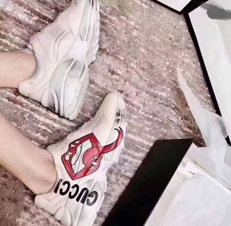 Gucci Rhyton Sneaker With Mouth Print In White