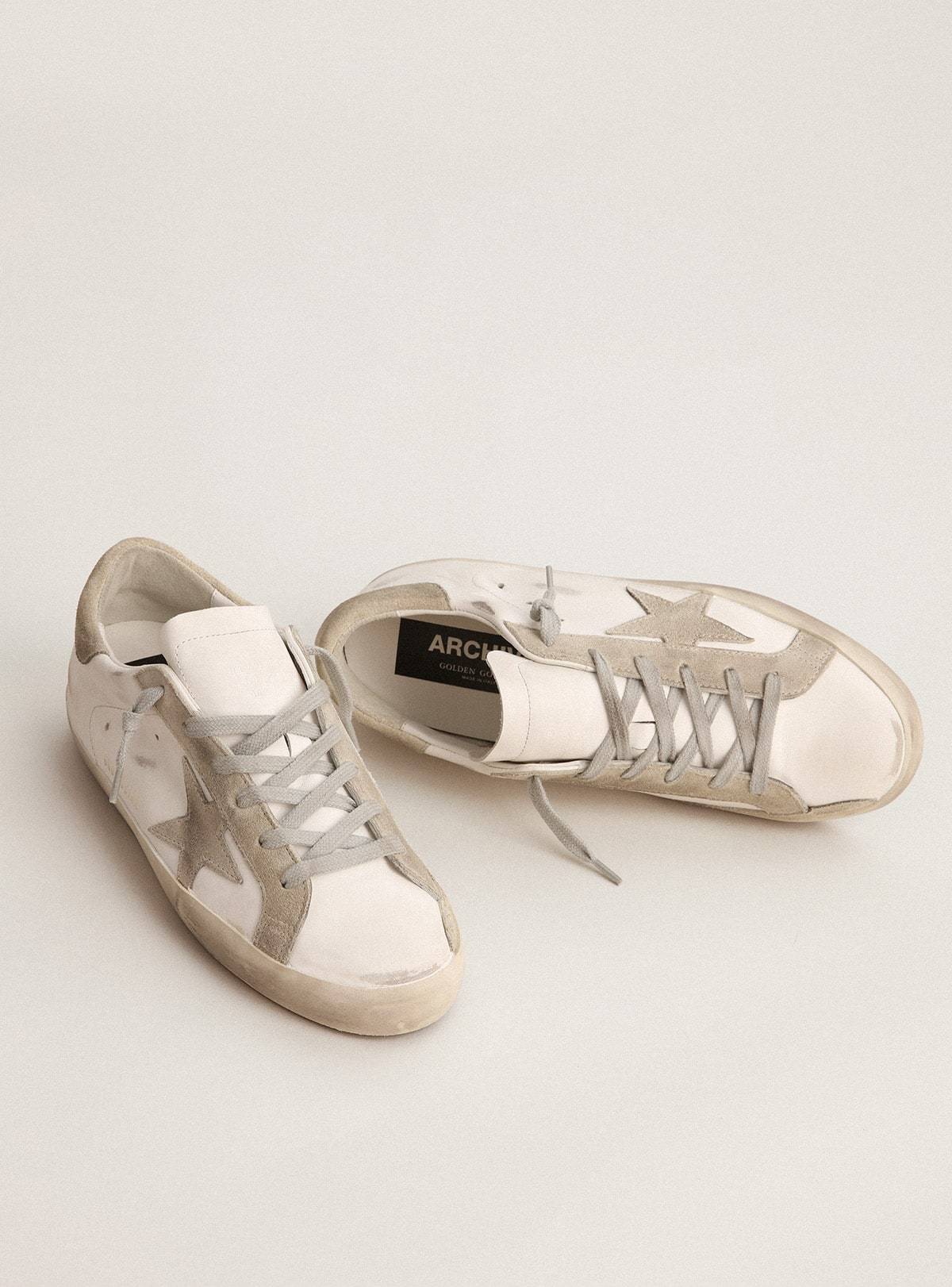 Golden Goose Womens Super-star With Gray Suede Star And Heel Tab In Brown