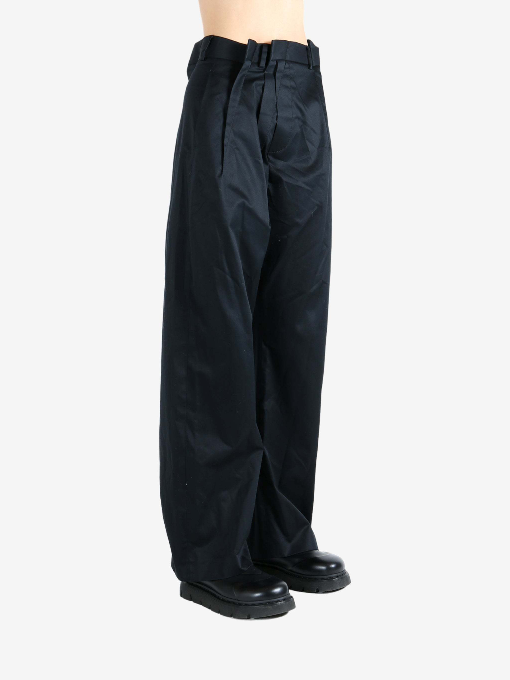 Mm6 Maison Margiela Pleated-front Trousers In Black